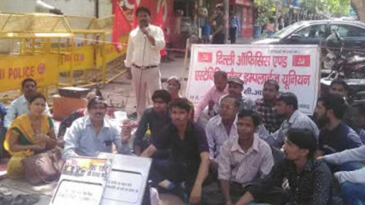 cbse-worker-on-hunger-strike