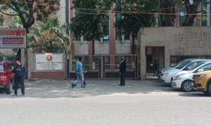 esi facility in private hospital in hindi